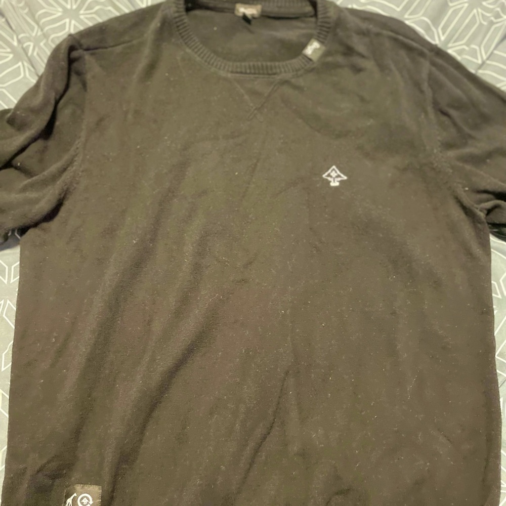 LRG LONG SLEEVE CREWNECK